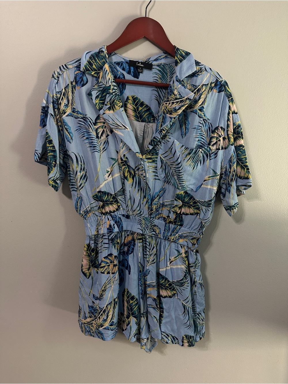 Lulus Palm Reader Romper Small Blue Floral Tropical Short Sleeve Resort Vacation